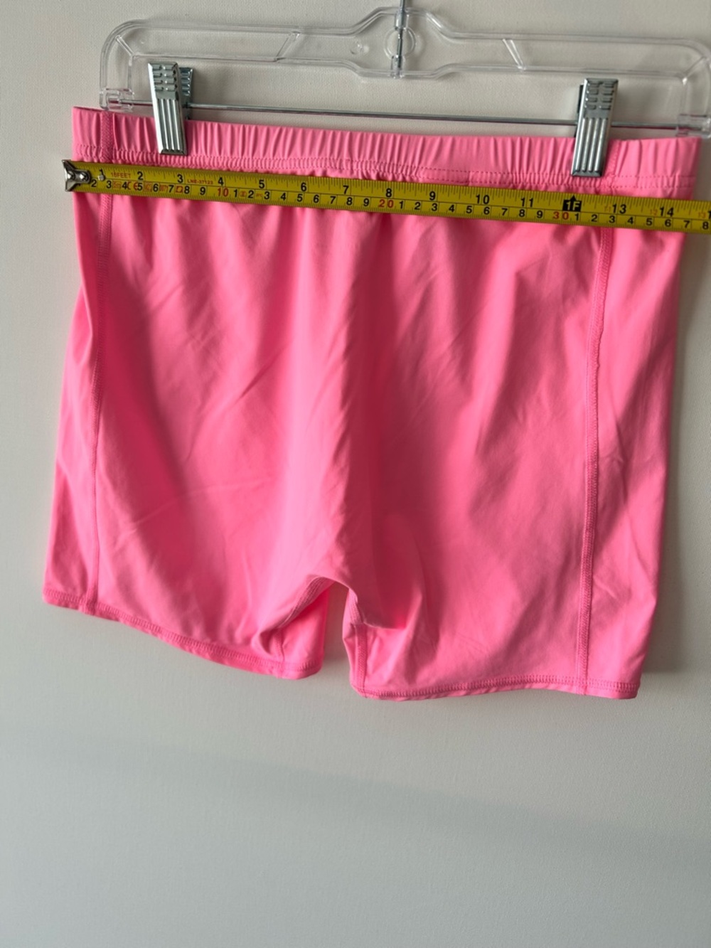 Lilly Pulitzer Women's Athletic Shorts - Neon Pink (G0134) - Picture 6 of 9